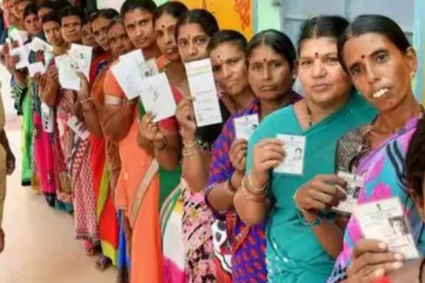 मतदाता पंजीकरण में महिलाएं आगे