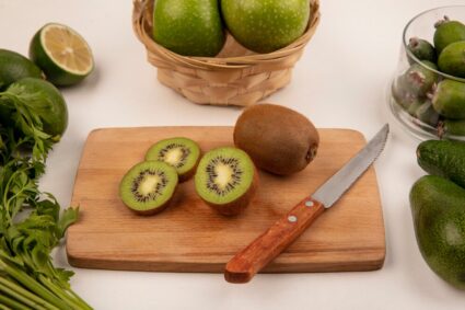 A kiwi is needed for health: सेहत के लिए जरूरत होती है रोज एक कीवी की 