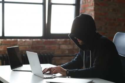 Cyber ​​crime: साइबर क्राइम का शिकंजा; तेलंगाना में सबसे अधिक 15,297 मामले किए गए दर्ज