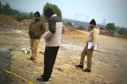 crime news: हरियाणा के पंचकूला में रेस्टोरेंट में चलीं ताबड़तोड़ गोलियां, बर्थडे पार्टी में एक लड़की और 2 लड़के की हत्या